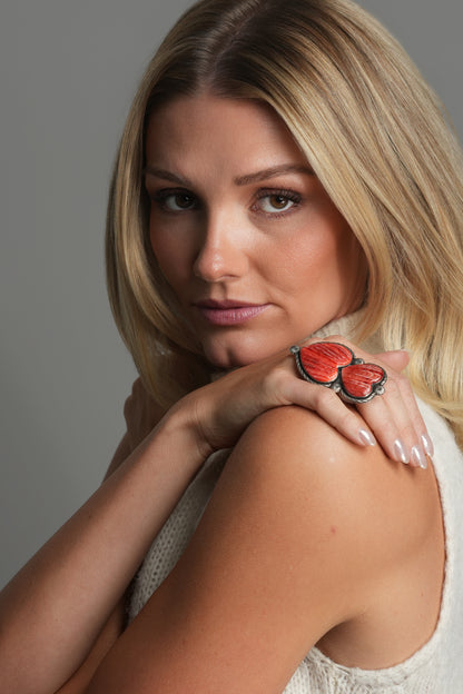 Red Spiny Oyster Two Hearts Ring | Size 6.75